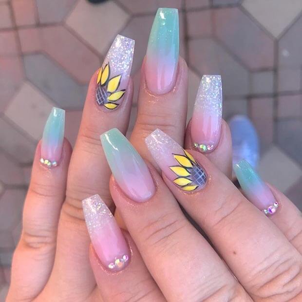 30 Attractive Sunflower Nails That Will Make Everyone Jealous - 187