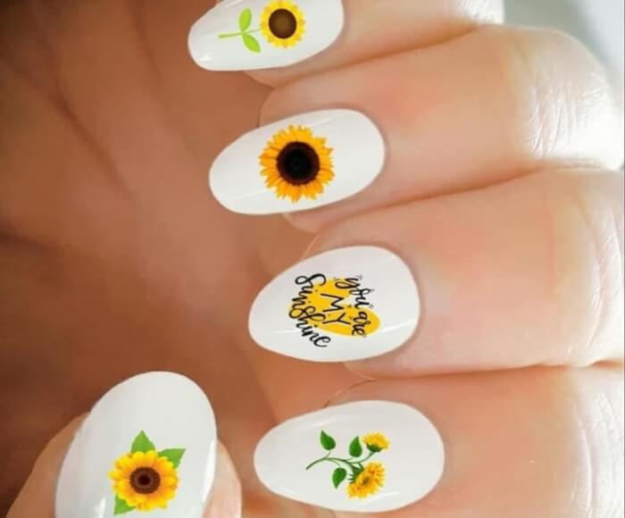 30 Attractive Sunflower Nails That Will Make Everyone Jealous - 209