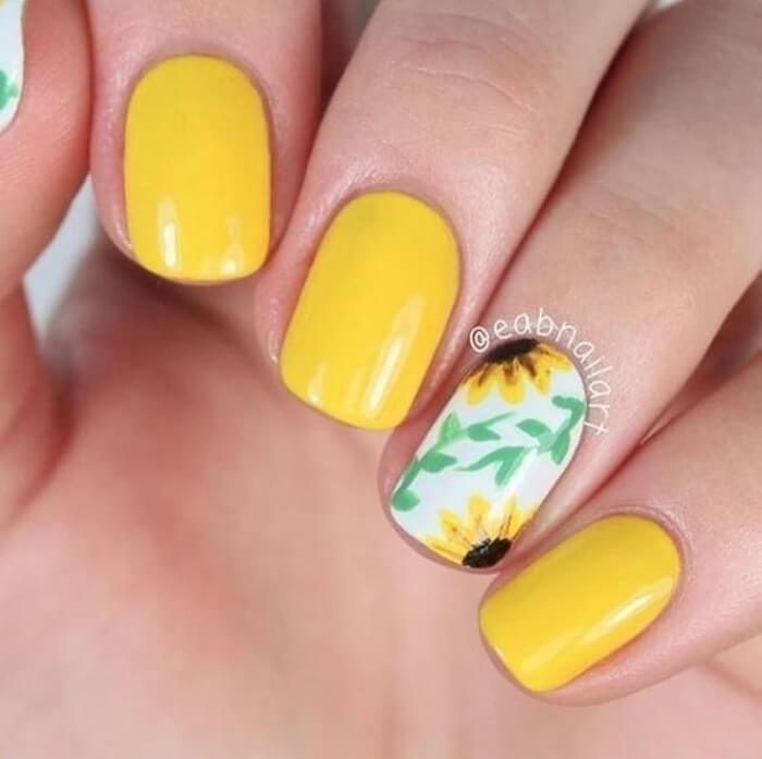 30 Attractive Sunflower Nails That Will Make Everyone Jealous - 195