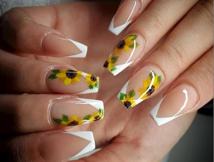 30 Attractive Sunflower Nails That Will Make Everyone Jealous - 201