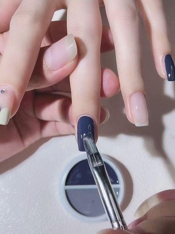 What are the current trends and styles in Nails Art?