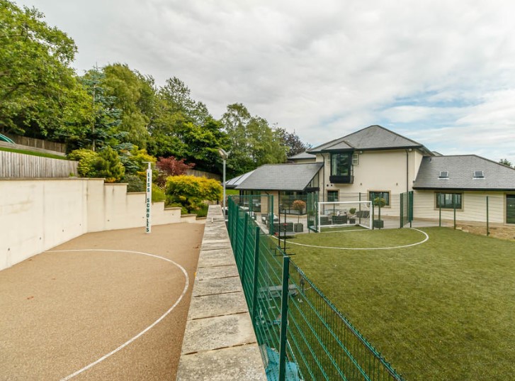 Scholes is selling his home - complete with football pitch and netball court - after 21 years