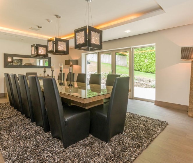 Scholes is selling the home for £3.9m after his wife, Claire, left